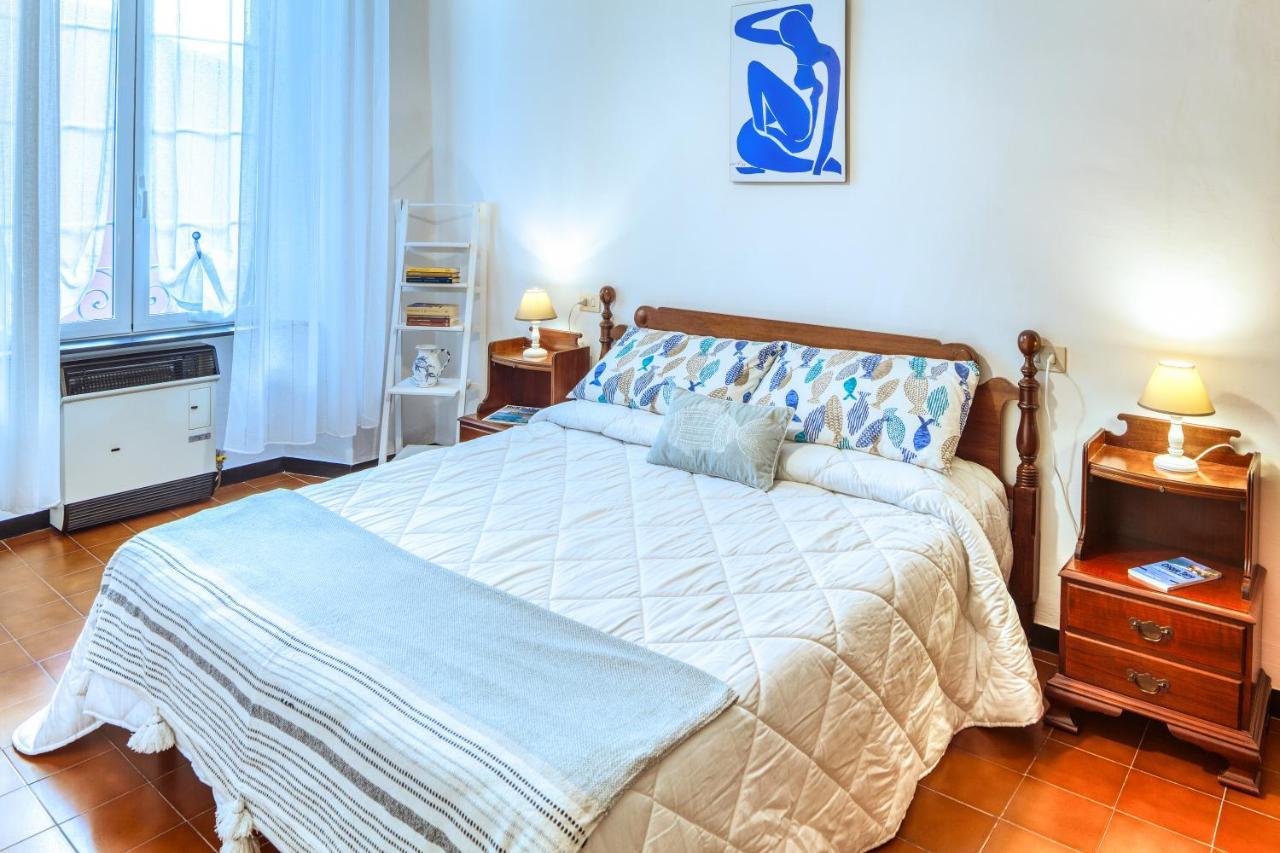 Studio Livia Levanto Luaran gambar