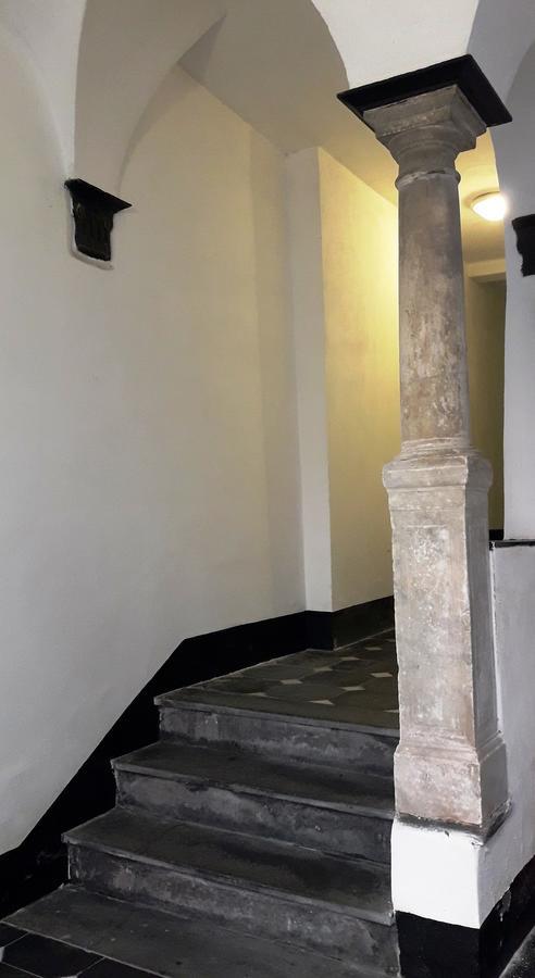 Studio Livia Levanto Luaran gambar